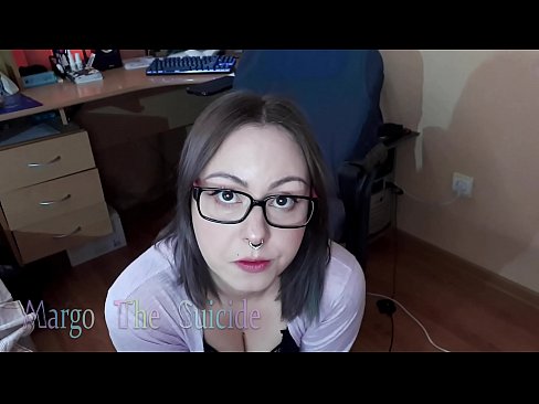 ❤️ Ragazza sexy con gli occhiali succhia il dildo profondamente sulla macchina fotografica ❤❌ Video di sessoal it.xxxpornolive.ru